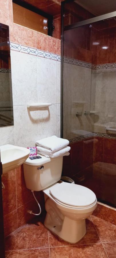 Hoteles Bogota Inn Colonial Экстерьер фото